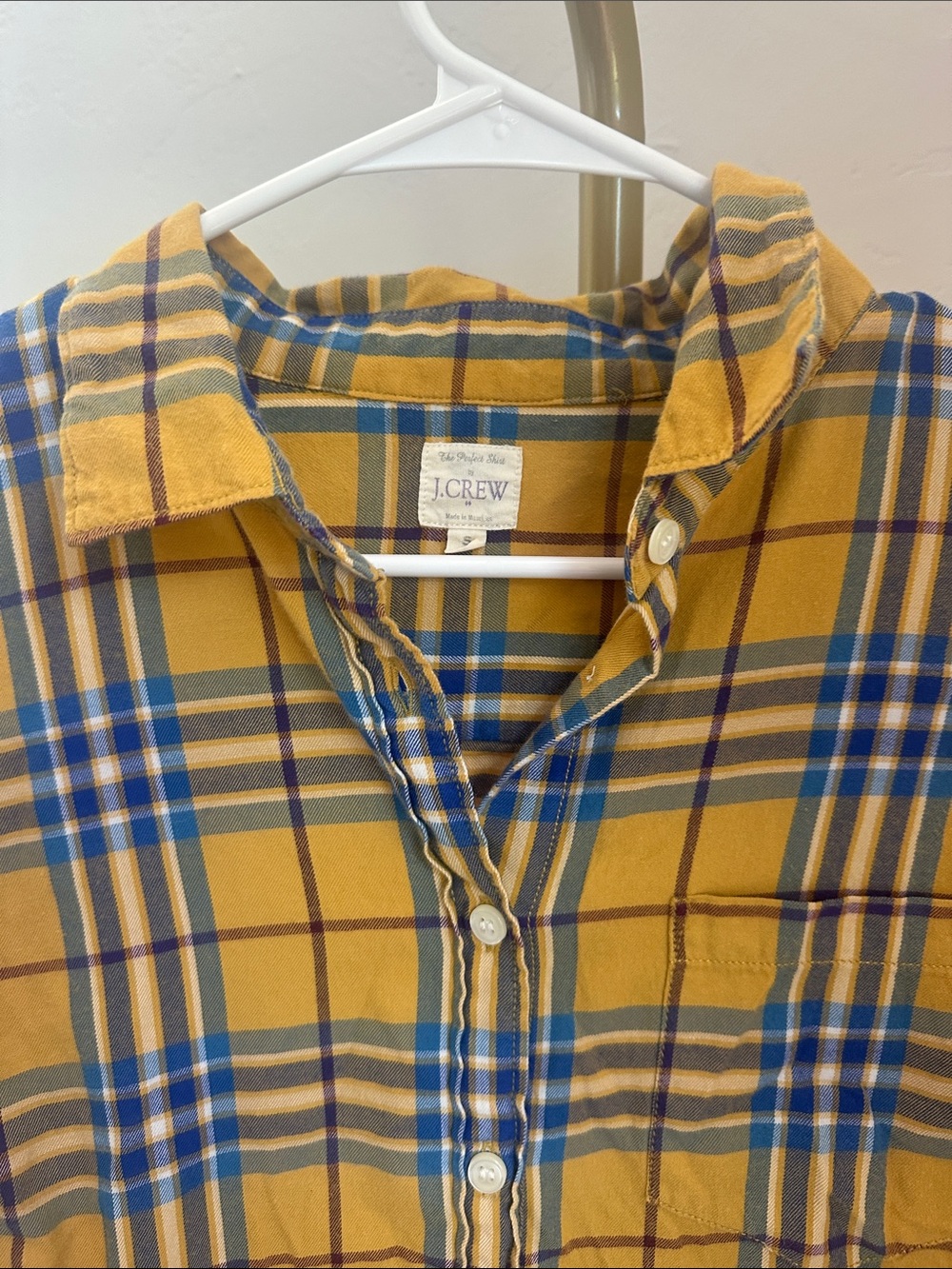 J. Crew , The Perfect Shirt, button down shirt - Picture 4 of 12
